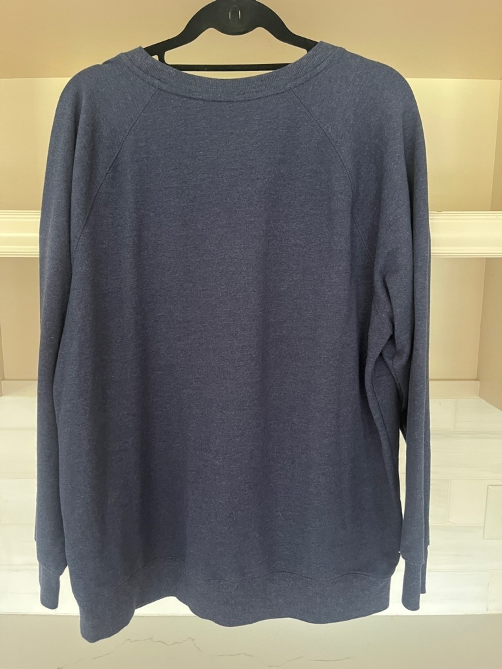 Wildfox Good Vibes Oversized Sweatshirt Navy Blue Fuzzy Letters Size Medium - Picture 6 of 7